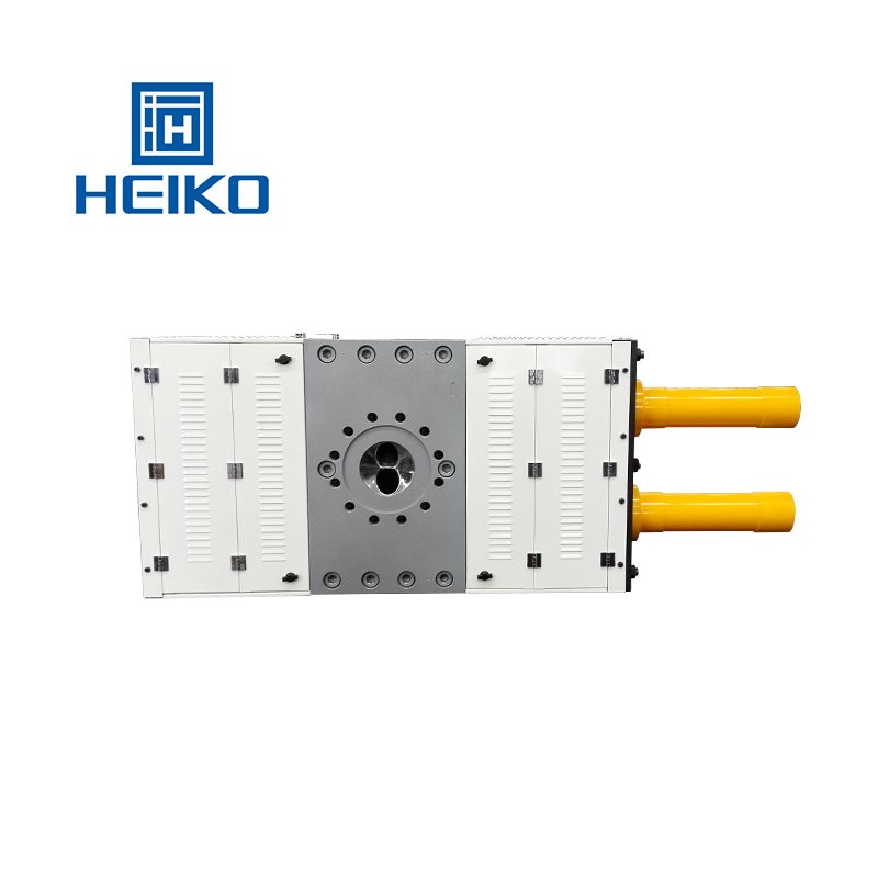 Double plate continuous hydraulic screen changer